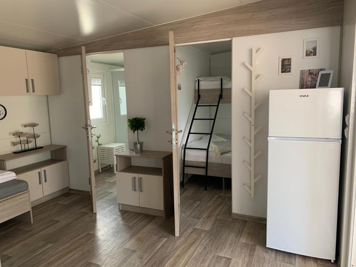 Mobile Home M&M Drage Luaran gambar