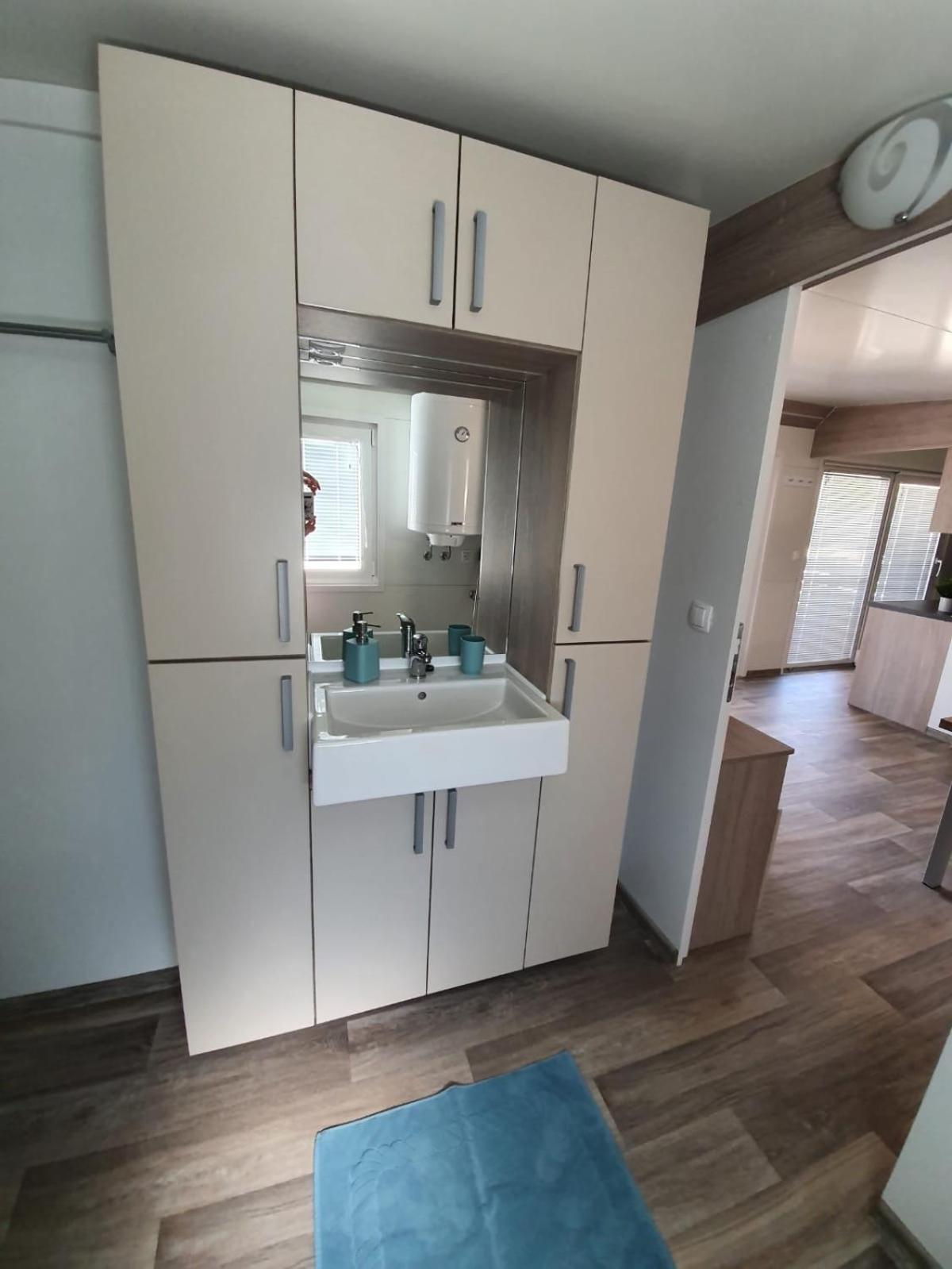 Mobile Home M&M Drage Bilik gambar