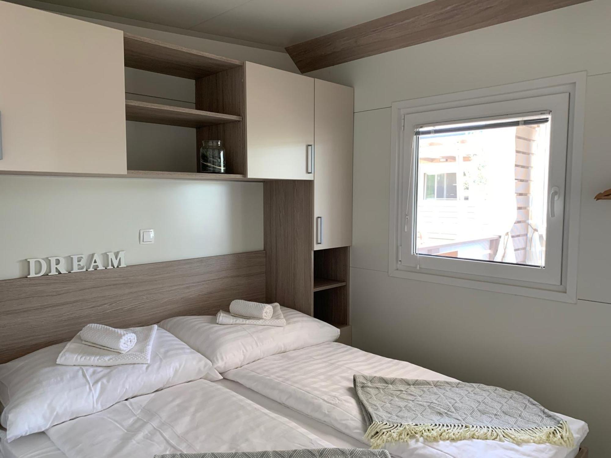 Mobile Home M&M Drage Bilik gambar